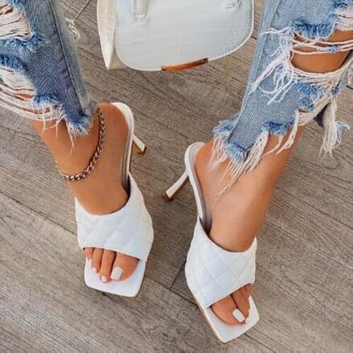 2020 New Summer Women Square Toe Sandals Ladies Pu Leather Plaid Outside Thin High Heels Slippers Female Fashion Woman Shoes