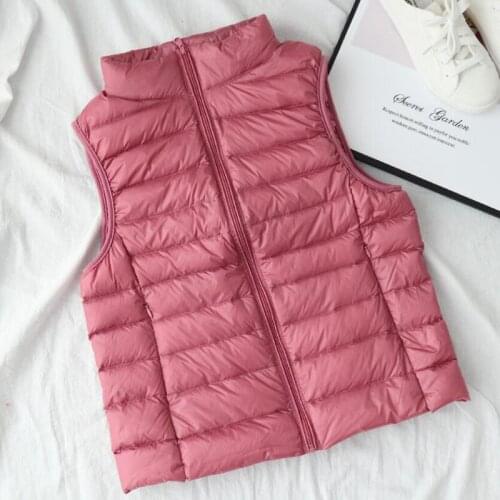 2021 Women Sleeveless Ultra Light Down Vest Winter Warm Plus Size 90% White Duck Down Vest Jacket Female Portable Waistcoat