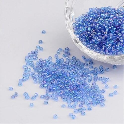 11/0 Round Glass Seed Beads, Transparent Colours Rainbow, CornflowerBlue, 2x1.5mm