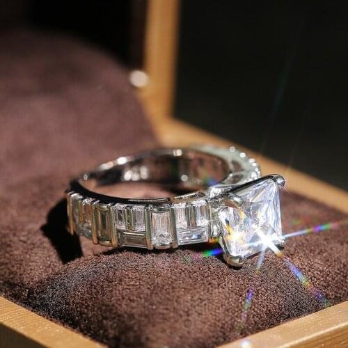 Classic Silver Color Wedding Ring Trendy Male Female White Crystal Stone Rings For Women Hip Hop Square Zircon Engagement Ring