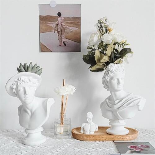 Simple Desktop Decoration Character Vase Living Room TV Cabinet Art Deco Statue Art Model Storage Birthday Housewarming Gift