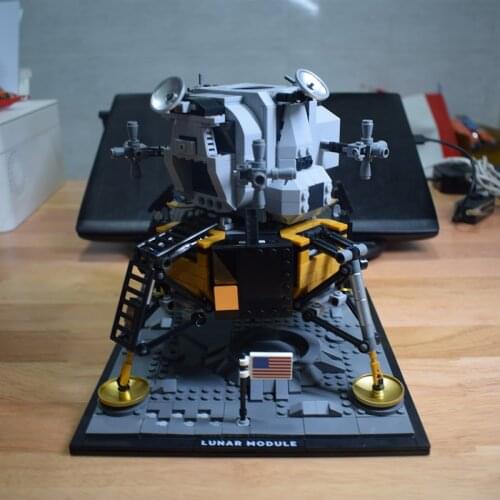 Creator Series 11 Lunar Module Building Blocks Bricks Space Exploration Series Educationa Kids Christmas Gift Toys For Childrens