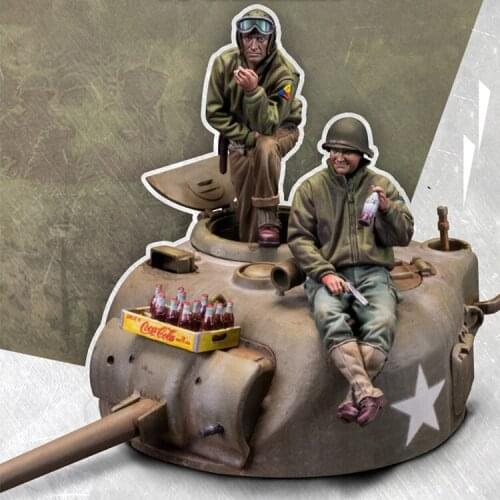 Crazy King1/35 Resin Soldier Model WWII Tank Soldier Complete Set GK White Model Hand 288