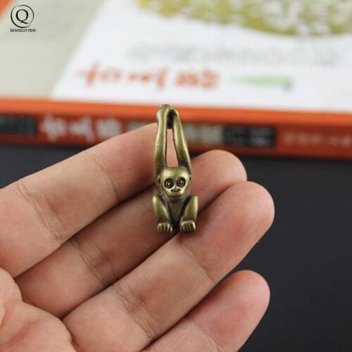 Retro Keychain Pure Copper Handmade Car Pendant Trinkets Long Arm Monkey Key Chain Rings Hanging Jewelry Vintage Keyring Gifts