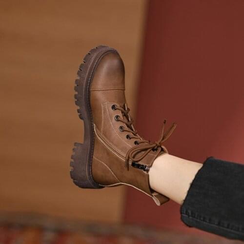 2021 Fall Shoes Round Toe Thick Heel Women Shoes Winter Women Boots Split Leather Boots Casual Platform Boots Motorcycle Boots
