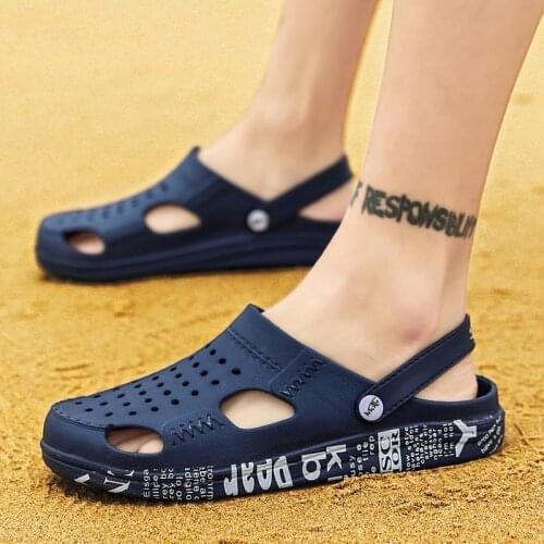 Mens Rubber Beach Sandals Mens Summer Sandals Casual Breathable Wooden Soled Shoes Zuecos Hombre Garden Shoes Large Size 48