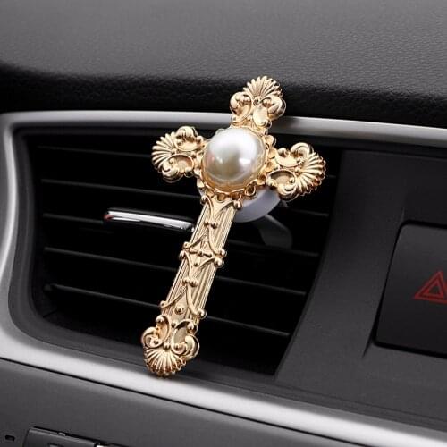 Car Ornament Metal Pearl Cross Decoration Air Freshener Automobiles Interior Vent Perfume Fragrance Clip Flavoring In The Car