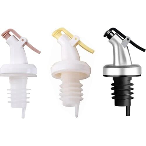 Olive Oil Sprayer Vinegar Bottles Can ABS Lock Plug Seal Leak-proof Food Grade Plastic Nozzle Sprayer Liquor Dispenser