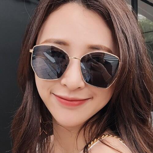 2019 Fashion Vintage Sunglasses pink Lens Sun Glasses Women Retro polygon Luxury Mirror Metal frame oversized Sunglasses