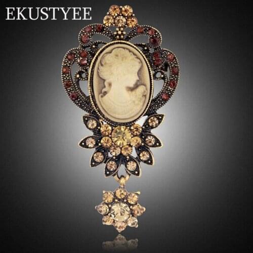 Beauty Queen Vintage Brooches Jewelry Women Accessories Gold Cameo Brooches Fashionable Safety Pin Rhinestone
