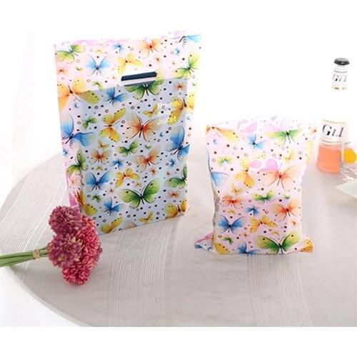 New 100pcs Lots Plastic Carrier Bags White&Black Stripe Design Boutique Package For Festival Wedding Gift 20x14.5cm