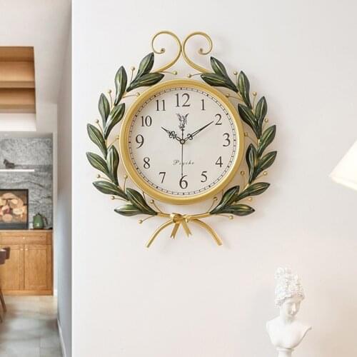 Creative Fashion Wall Clock Vintage Simple Luxury Art Metal Living Room Wall Clock Quartz Relogio Parede Home Decoration DG50WC