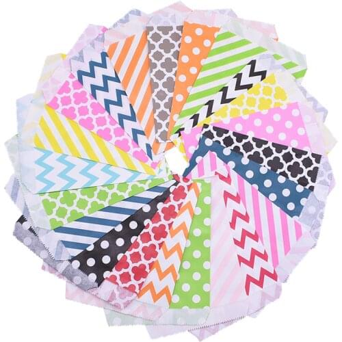 18x13 cm mixed Paper Bags Gift Bag For Party Birthday Wedding Christmas Gift Candies Packaging Supplies 25pcs