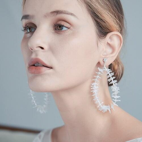 Handmade Flower Clip On Earrings for Women Accessories Silver Color Bridal Wedding Drop Earring Party Jewelry Bridesmaid Gift