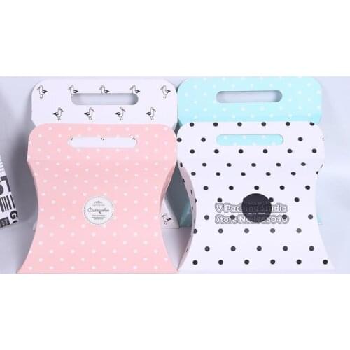 19*20.5*6cm Pillow shape Dot pattern gift box. Candy biscuit box, Party Wedding Favors giveaway Gift Boxes 50pcs/lot