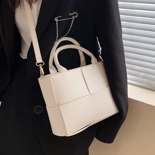 Weave Design PU Leather Small Green Tote Crossbody Bags with Short Handles 2021 Summer Women Luxury Trends Shoulder Handbags