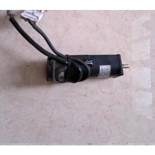 SGME-01AFNT21 SERVO MOTOR , used in good condition . 80% appearance new , good working , free shipping