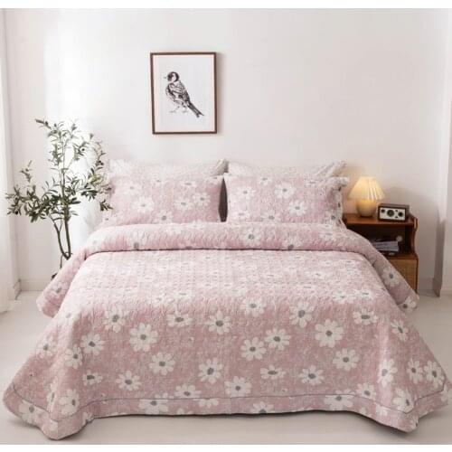 100% cotton Quilted flowers patterns Bedspread Bed Cover Bed Sheet size 245x250cm quilt blanket Pillowcases 3pcs