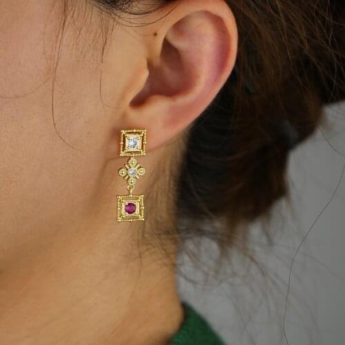 Women's Gold Earrings Sdzstone China