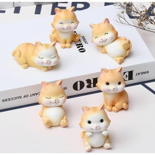 Lovely Cat Car Ornaments Cut Toy Car Dashboard Car Accessories Interior Decoration for Car Desktop Home