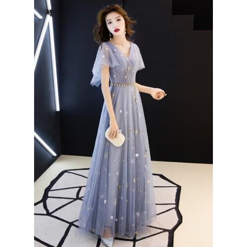 Up．Sky V-neck Women Dresses