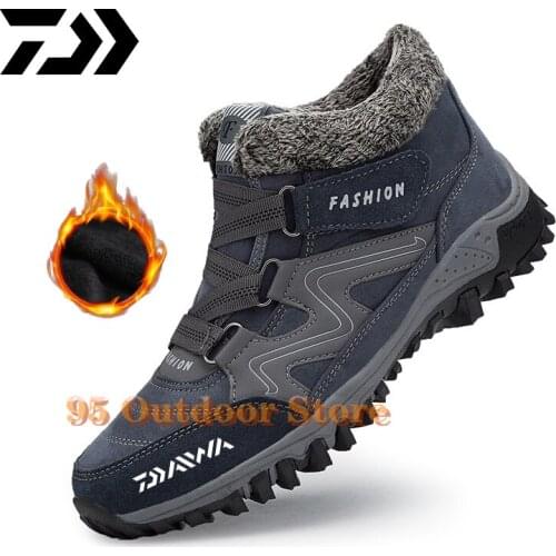Daiwa 2022 New Fashion Men Fishing Boots Fur Snow Boots Keep Warm Winter Cycling Shoes Comfortable Outdoor Sport Men Sneakers