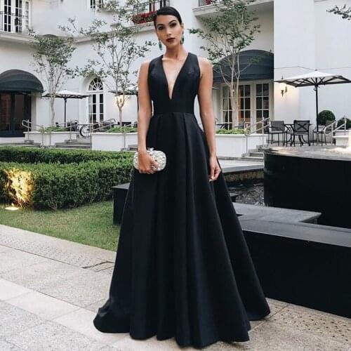 Black Evening Dresses with Pockets Satin A-Line V-Neck Long Prom Dress with Bow Formal Party Gowns Plus Size robe de soiree