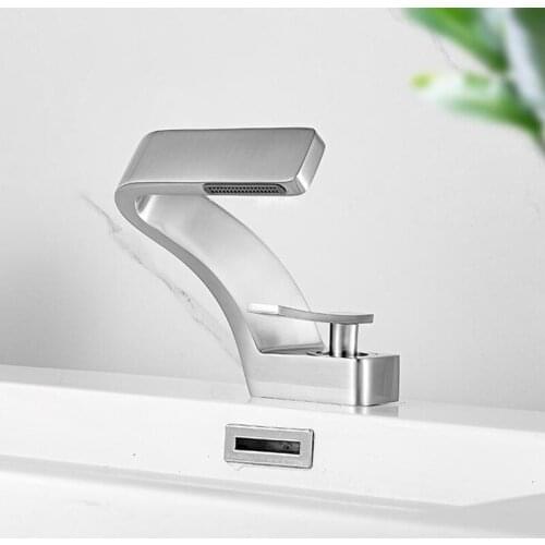 New Basin Faucet Brass Sink Mixer Tap Hot & Cold Bathroom Deck Mounted Sink Faucet Nickle Chrome Lavatory Crane Tap