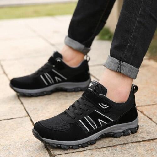 Unisex Waterproof Trekking Mountain Sports Sneakers Lace Up Non Slip Hiking Shoes For Man Women Outdoor Climbing Athletic Shoes