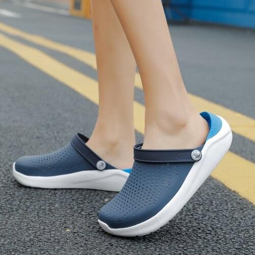 2021Slipper Male Water Shoes Sandalias Hombre Mens Sandals Summer Beach Men Casual Slip-on Shoes