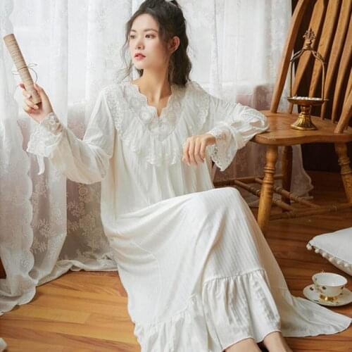 Wasteheart Women Homewear White Sexy Sleepwear Night Dress Lace Backless V Neck Nightwear Luxury Nightgown Female Gown Plus Size