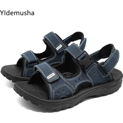 2021 New Classics Style Mens Sandals Outdoor Walking Summer Shoes Anti-Slippery Beach Sandals Comfortable Soft Sole Mens Shoes