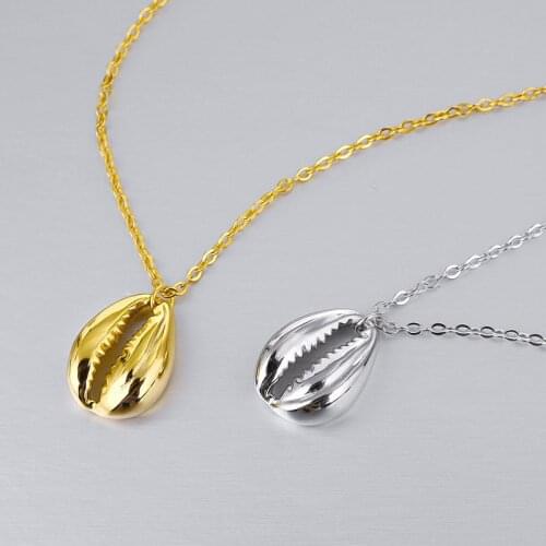 Silvology 925 Sterling Silver Conch Shell Necklace Creative 18K High Quality Elegant Pendant Necklace for Women Birthday Jewelry