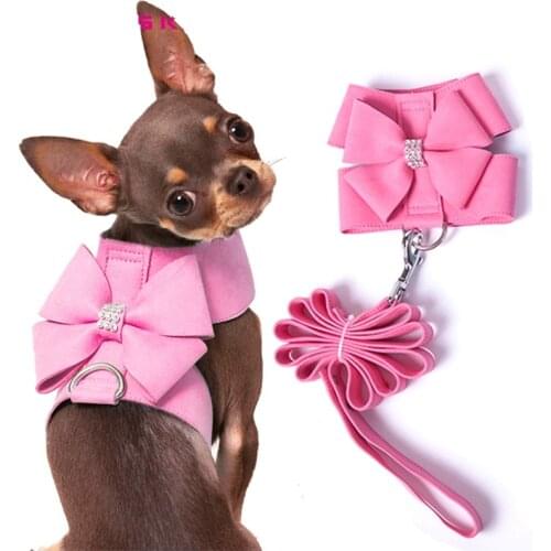 Brand Soft Suede Leather Small Pet Dog Harness for Puppies Chihuahua Yorkie Cute Pet Harness with Leash Bow Rhinestones Hot Sale