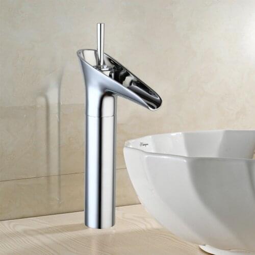 Contemporary Simple Basin Faucet Chrome Polished Single Handle Single Hole Hot Cold Water Deck Mounted Ceramic Basin Faucet