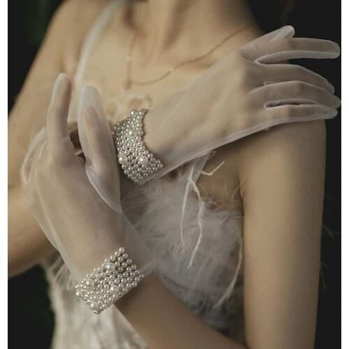 1 Pair Short White Pearls Bow Wedding Bridal Lady Finger Gloves Summer Hand-made Transparent Tulle Gloves
