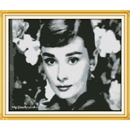 Audrey Hepburn cross stitch kit people 18ct 14ct 11ct count print canvas stitches embroidery DIY handmade needlework