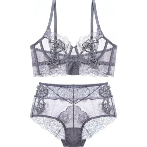 Woman sexy lace French underwear set no sponge hollow perspective ultra-thin bra small chest gather bra set WT001