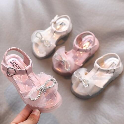 Girls Shoes 2021 Summer Kids T Strap Sandals Bling Bowtie Princess Shoes Lace Beach Shoes Baby Leather Beach Shoes Toddlers