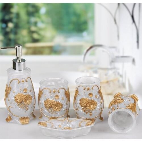 European resin Bathroom set Couple mouthwash cup Soap dish Toothbrush Holder Plastic tray Home decoration Christmas gift