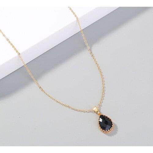 Simple Temperament Black Crystal Pendant Necklace For Women Gold Color Drop Necklaces Fashion Jewelry Gift