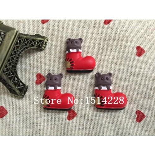 Mina Free shipping! Resin kawaii Christmas bear in socks. Resin Flatback Cabochon for christmas decoration &gift, DIY.20*23mm