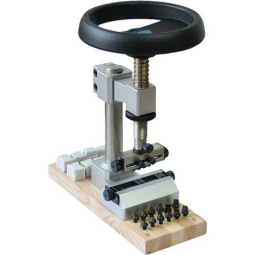 5700-Z Device for opening and Closing watch cases