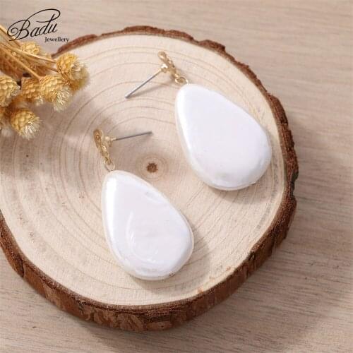 Badu White Simulated Pearl Dangle Earring for Women Korean Style Party Jewelry Elegance Fashion Oval Dangle Earrings