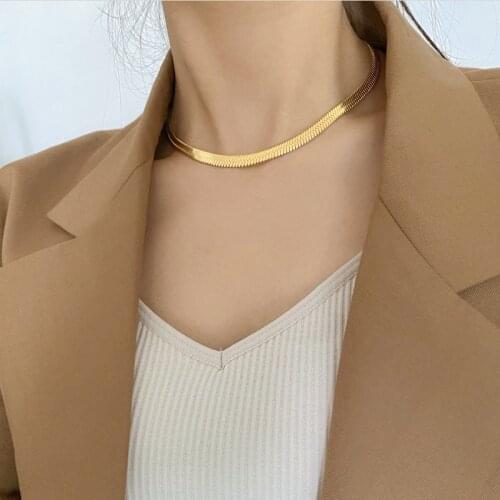 Lifefontier Simple 3mm Gold Color Metal Snake Chain Necklace for Women Girls Flat Herringbone Link Choker Necklaces Chic Jewelry