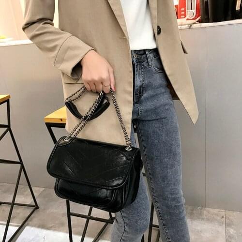 CHALLEN Red Women's Bags