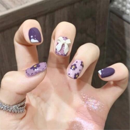 New 24pcs Purple Flower Design Wear Short Paragraph Fashion Manicure Patch False Nails Save Time Wearable Nail Patch Art Tips