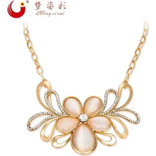 MZC Boho Cute Flower Gold Link Chain Statement Necklaces for Women Neckless Collier Collares Mujer Bijoux Femme Costume Jewelry