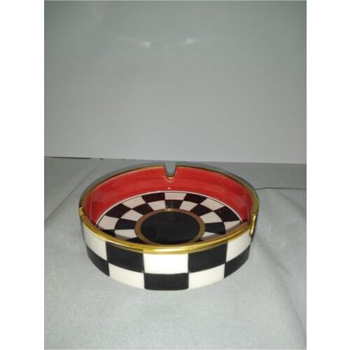 Checkerboard Embossed Ashtray