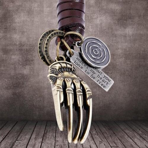 Vintage Skull Hand Bone Keychain Pendant Charm Punk Skeleton Alien Hands Key Chain Car Keyring Key Accessories Best Friend Gift